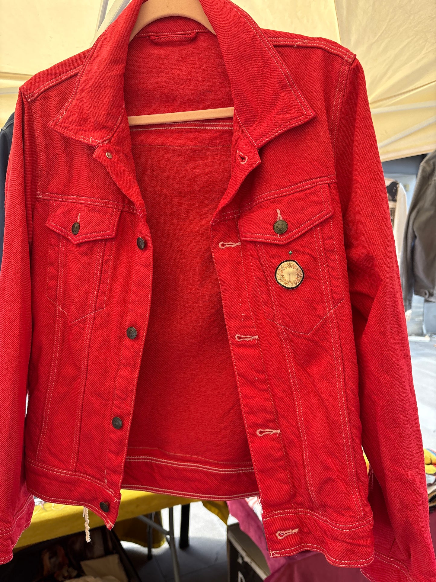 Giacca Denim Rossa Tulipano – Artwork Giapponese
