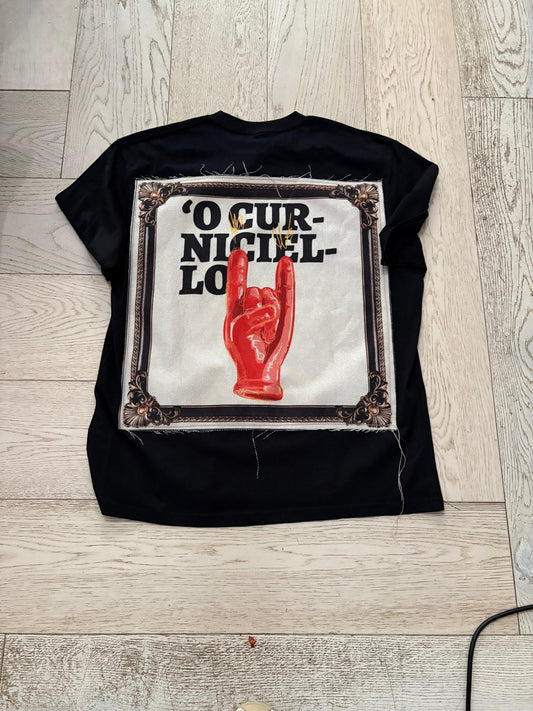 Maglietta Nera Cotone 100% - Grafica Scaramantica Napoletana