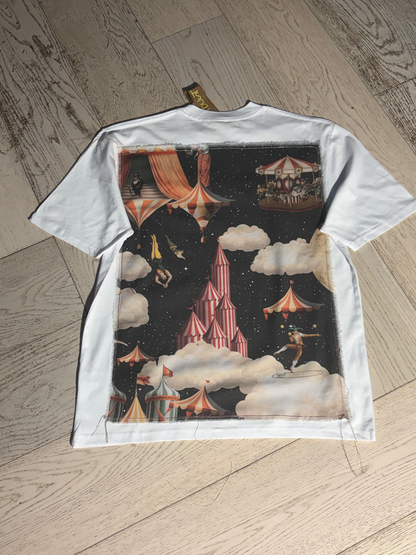 Maglietta Bianca Cotone 100% - Grafica Circo Stilosa