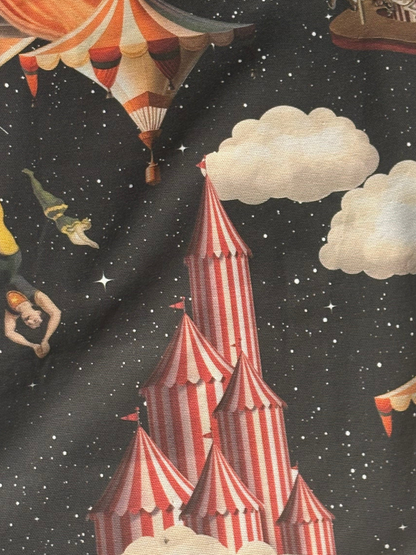 Maglietta Bianca Cotone 100% - Grafica Circo Stilosa