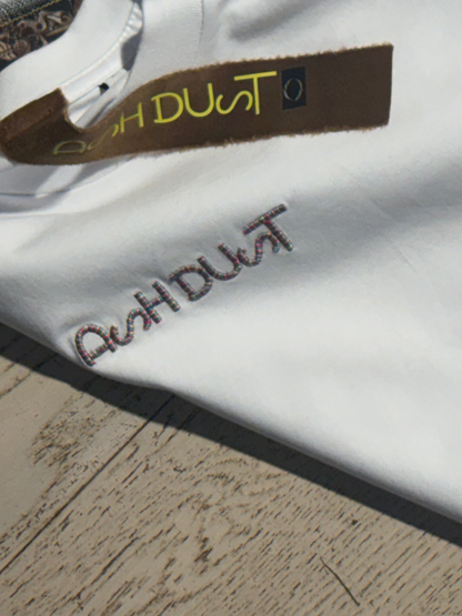 Maglietta Bianca Cotone 100% - Grafica Circo Stilosa