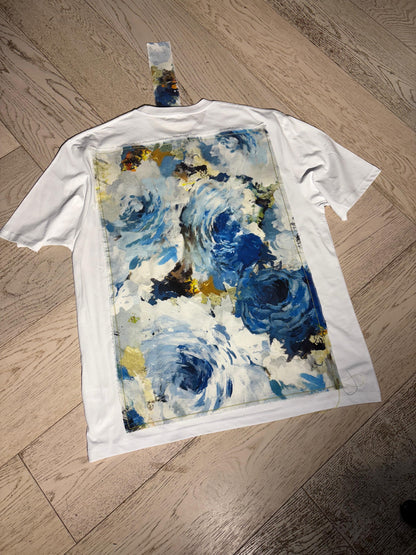 Maglietta Oversize Bianca - Grafica Floreale Stilizzato