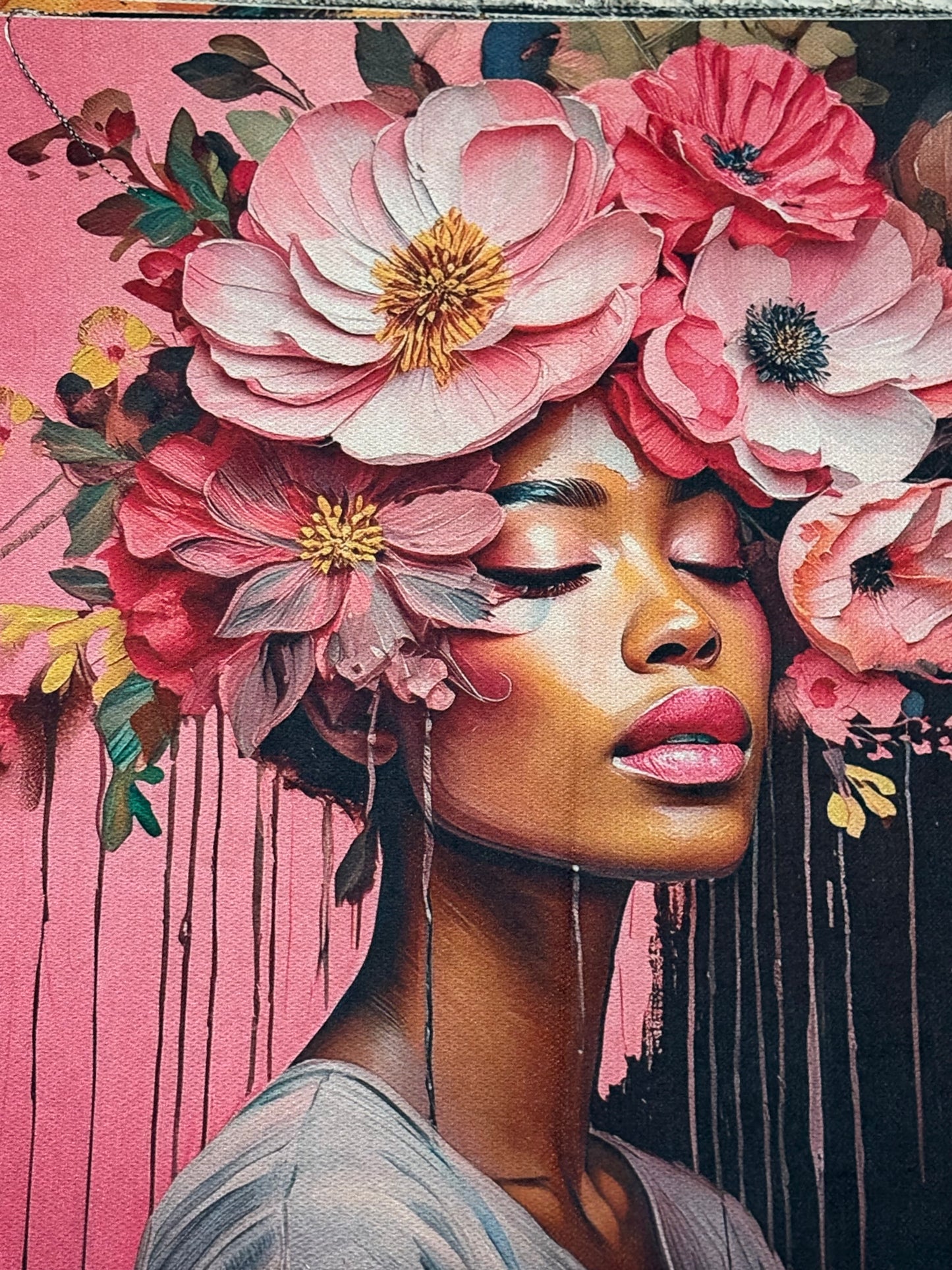 T-Shirt Nera Viso Donna - Grafica Artistica