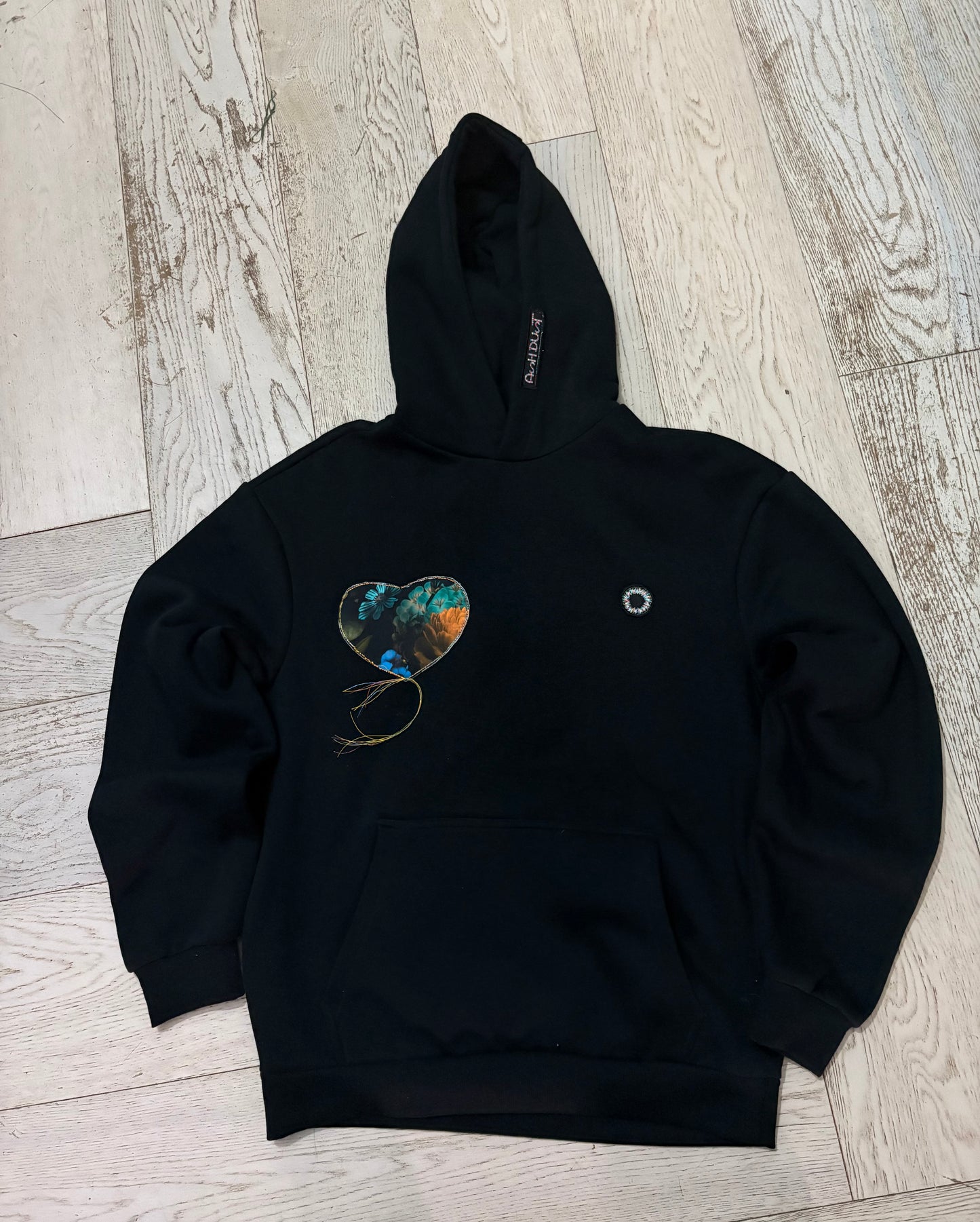 Felpa Viso Brasiliano con Cuore - Street Art Edition