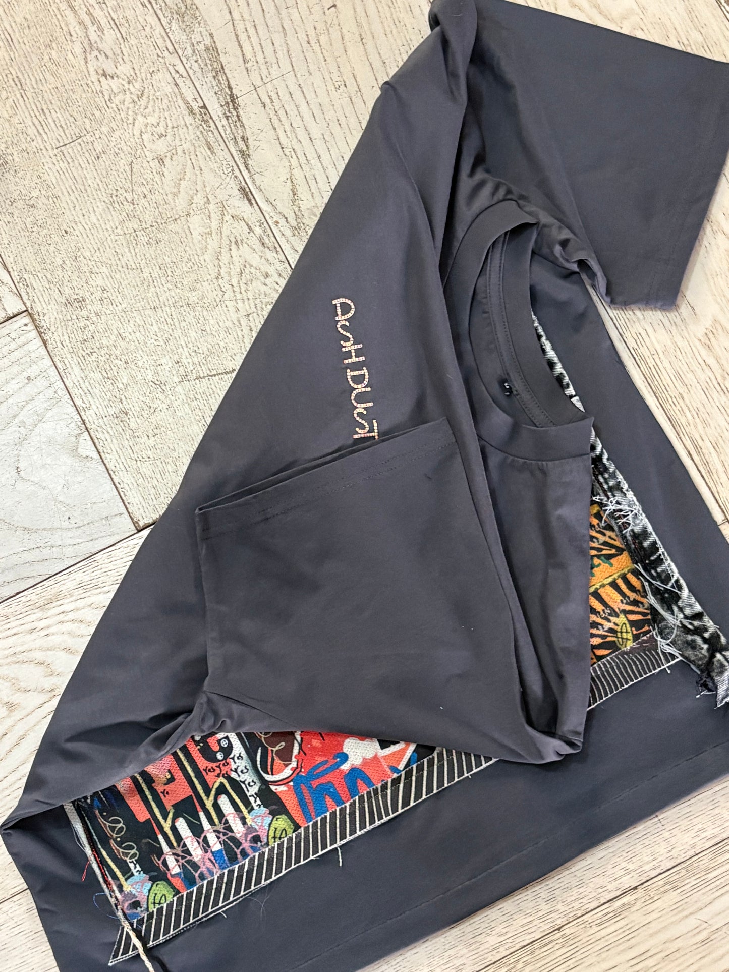 Art Tee – Street Pop