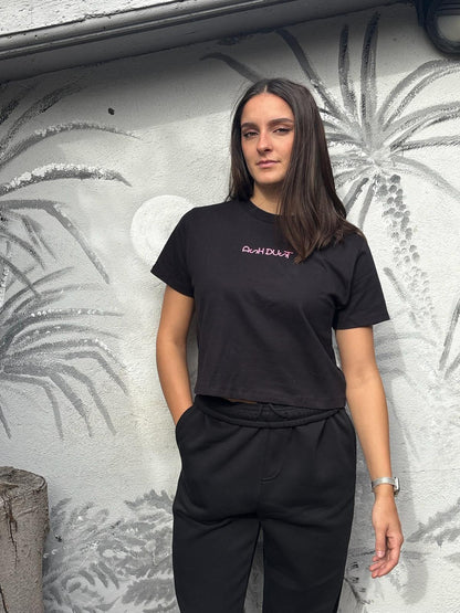 Maglietta Nera Cotone 100% - Grafica Floreale Elegante